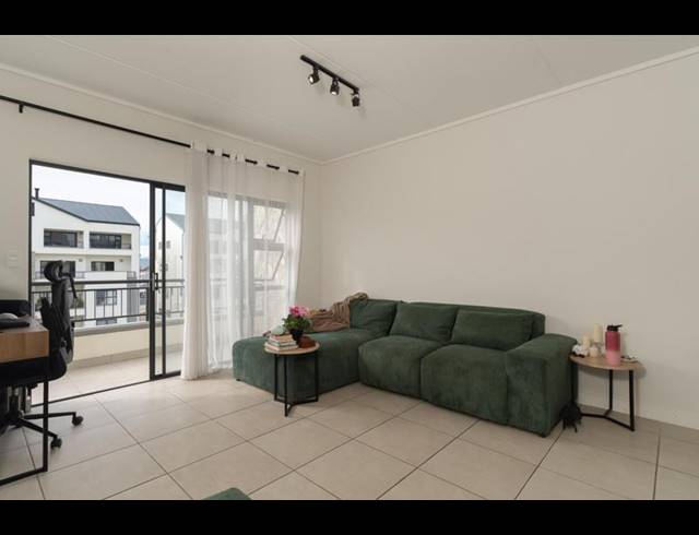 1 BEDROOM APARTMENT FOR SALE IN THE HUNTSMAN